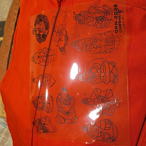 Thomas Pacconi Ornaments - Picture 5 of 10